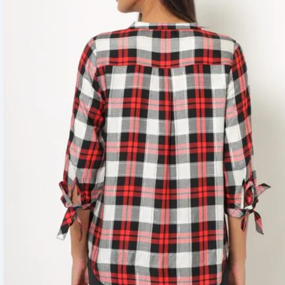Trends Ajio Checked Shirt - Picture 2 of 5